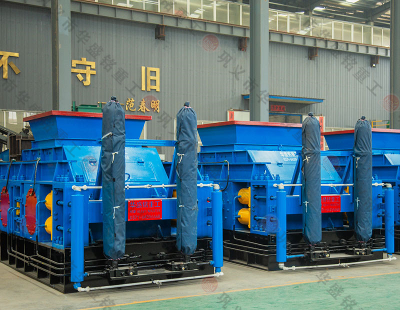 什么制砂機(jī)石子形狀好？液壓破碎對(duì)輥機(jī)多少錢一臺(tái)？